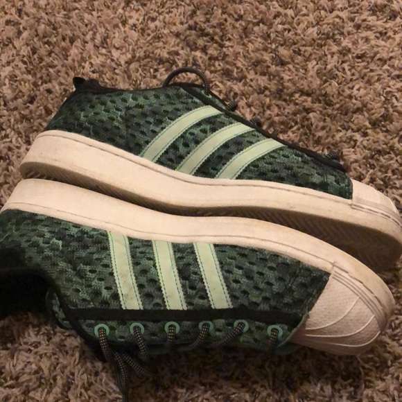 lime green shell toe adidas